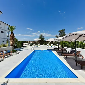 https://mediterraneo-garden-apartments.hotelinzadar.com